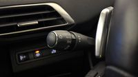 Peugeot 5008 1.5 BlueHDi 130ch S&S Allure Pack EAT8 — photo 23
