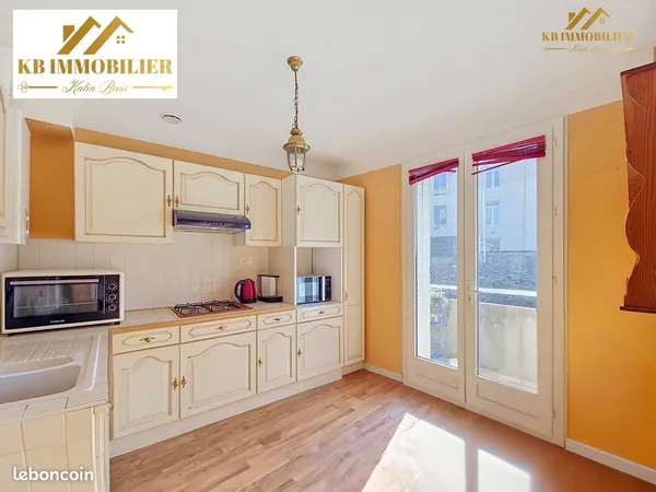 Appartement 6 pièces 91 m²