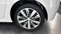 Peugeot 208 1.2 PureTech 100ch S&S Active — photo 12