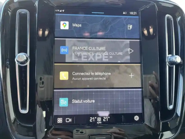 Volvo C40 recharge extended range 252 ch 1edt — photo 23