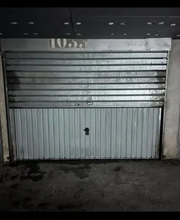Vends Garage Ferme