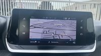 Peugeot 208 1.5 BlueHDi 100 Premium — photo 13