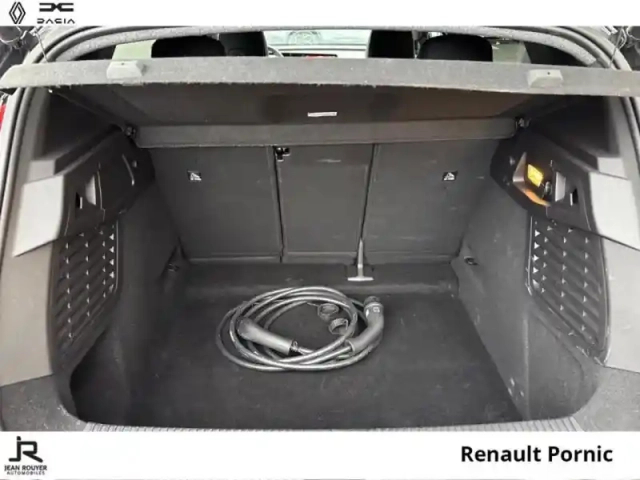 Renault Scenic techno e-tech electric 220ch grande autonomie optimum charge ac22kw — photo 7