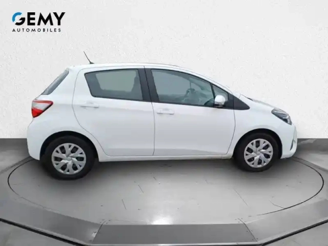 Toyota Yaris hybride pro 100h — photo 19