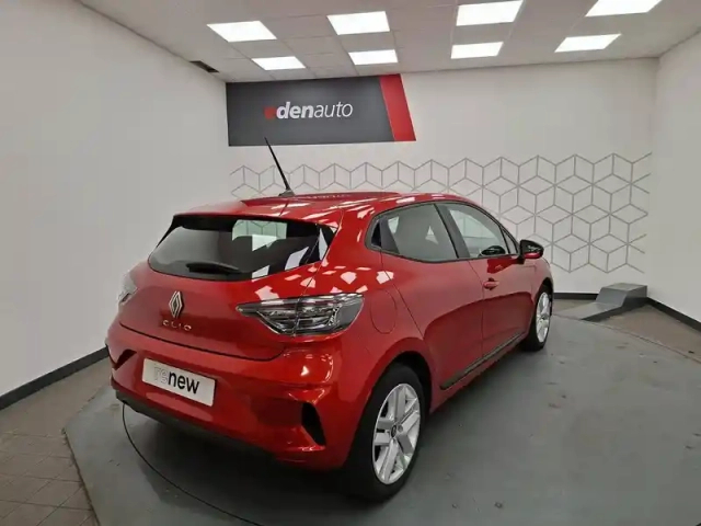 Renault Clio blue dci 100 ch gsr2 — photo 3