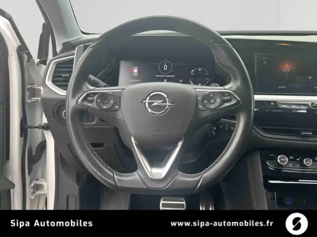 Opel Grandland 1.2 turbo 130 ch bva8 — photo 14