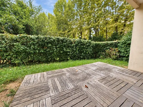 ANGLET Hardoy - Appartement T2 cellier , parking , terrass