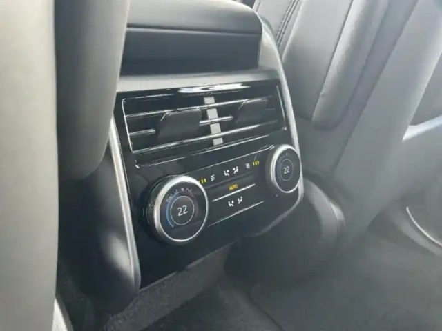 Land Rover Range Rover 3.0 p550e 550ch phev hse swb — photo 14