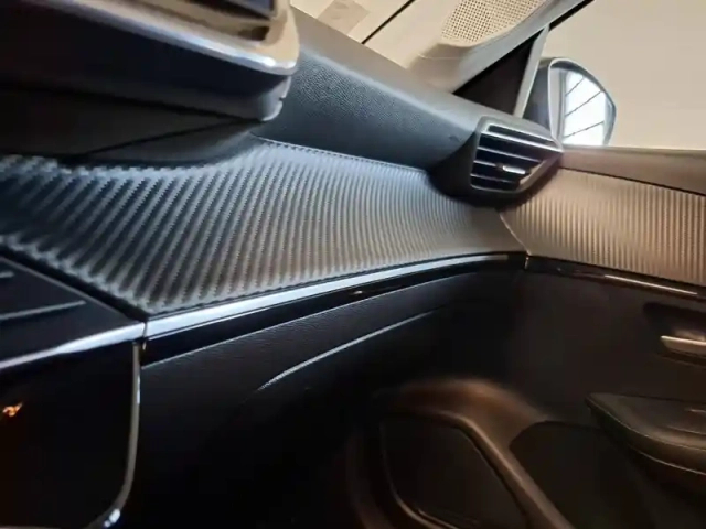 Peugeot 208 puretech 100 s&amp;s bvm6 — photo 20