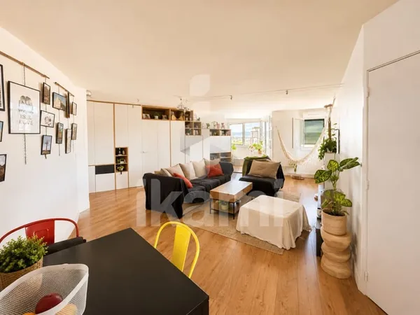 LYON 9E T4 112 M2 VUE PANORAMIQUE 3 CHAMBRES GRANDS