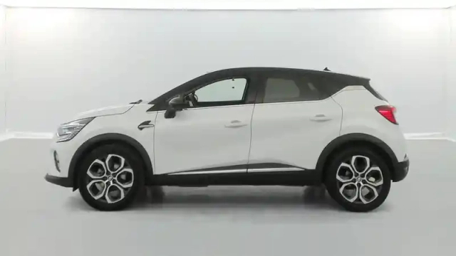 Renault Captur e-tech 145 - 21 — photo 70