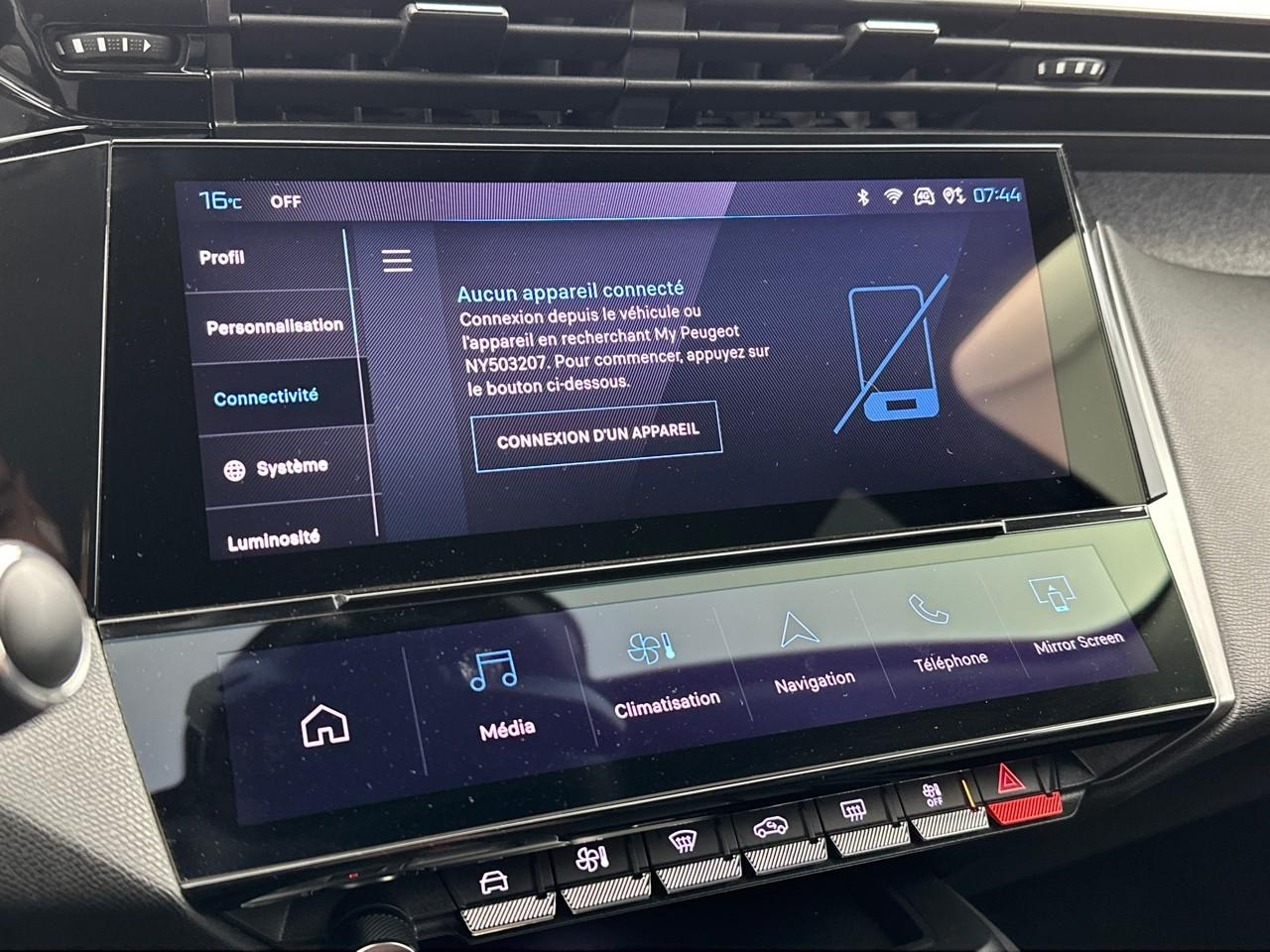 Peugeot 308 puretech 130ch s&s eat8 allure — photo 23