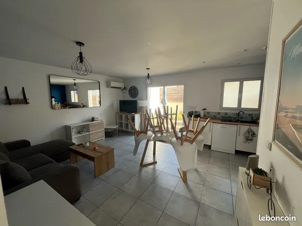 Maison à louer à l'année