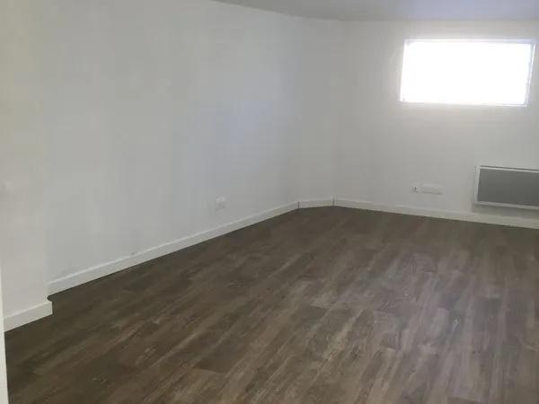 Bureau de 20 m² dans un centre sport et santé - 450 /mois