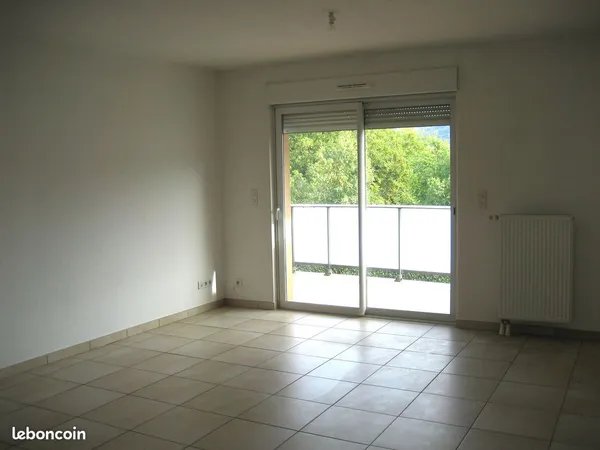 Charmant t2 dans petite residence