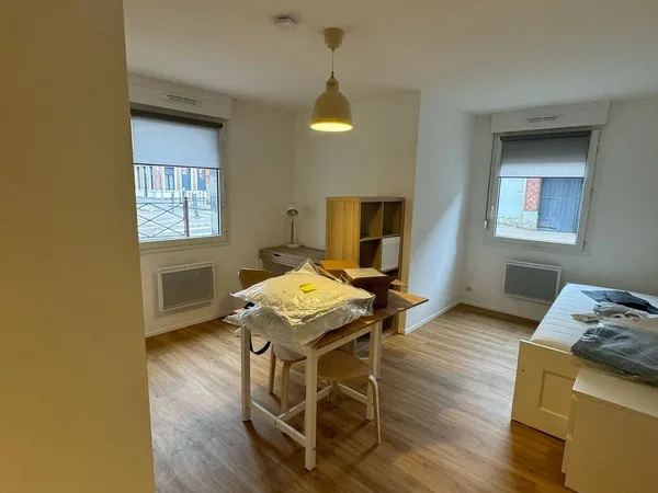 Studio 1 pièce 24 m²