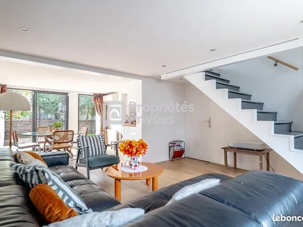 Maison 6 pièces 143 m²