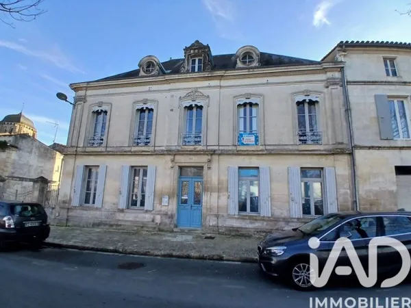 Maison de ville 12 pièces 270 m²