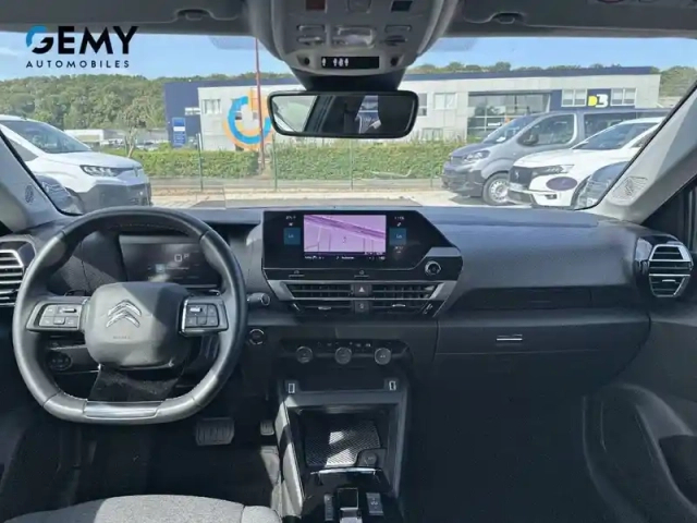 Citroën C4 puretech 130 s&amp;s eat8 — photo 8