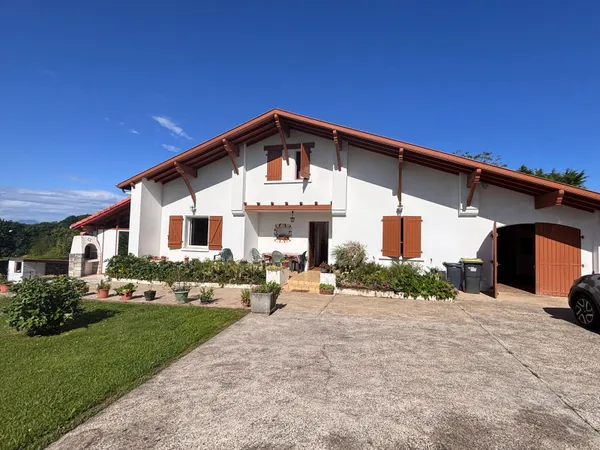 Maison 7 pièces 150 m²
