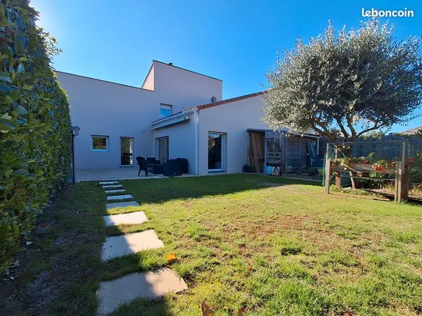 Maison 5 pièces 100 m²