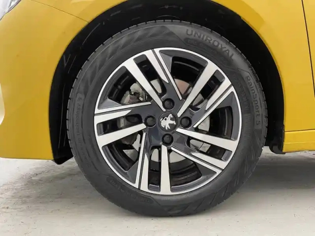 Peugeot 208 puretech 100 s&amp;s bvm6 — photo 111