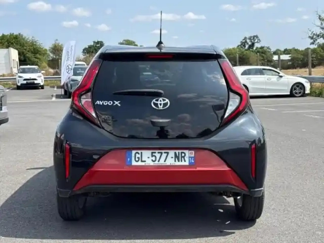 Toyota Aygo X 1.0 vvt-i 72ch air design s-cvt — photo 10