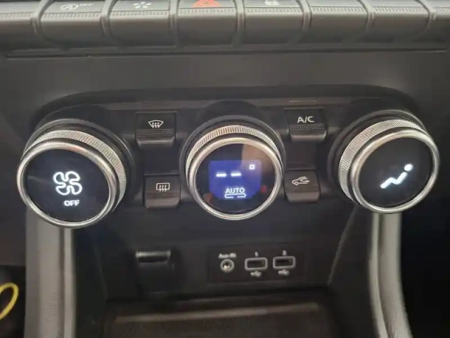 Renault Captur tce 90 — photo 48