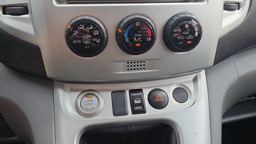 Nissan NV200 Evalia 1.5 dCi 110 - N-Connecta – 2018 – 71168 km – Diesel – Boîte Manuelle — photo 6
