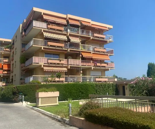 Appartement de 25m2 à louer sur Mandelieu-la-Napoule