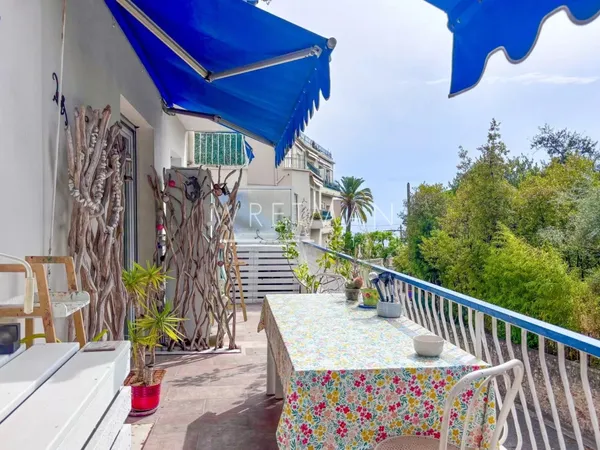 Bel Appartement 2/3 Pièces avec Grande Terrasse Exposée Sud-Ouest - Nice Mont Boron