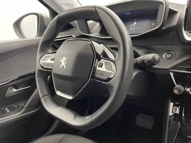 Peugeot 2008 puretech 130 s&amp;s eat8 — photo 87