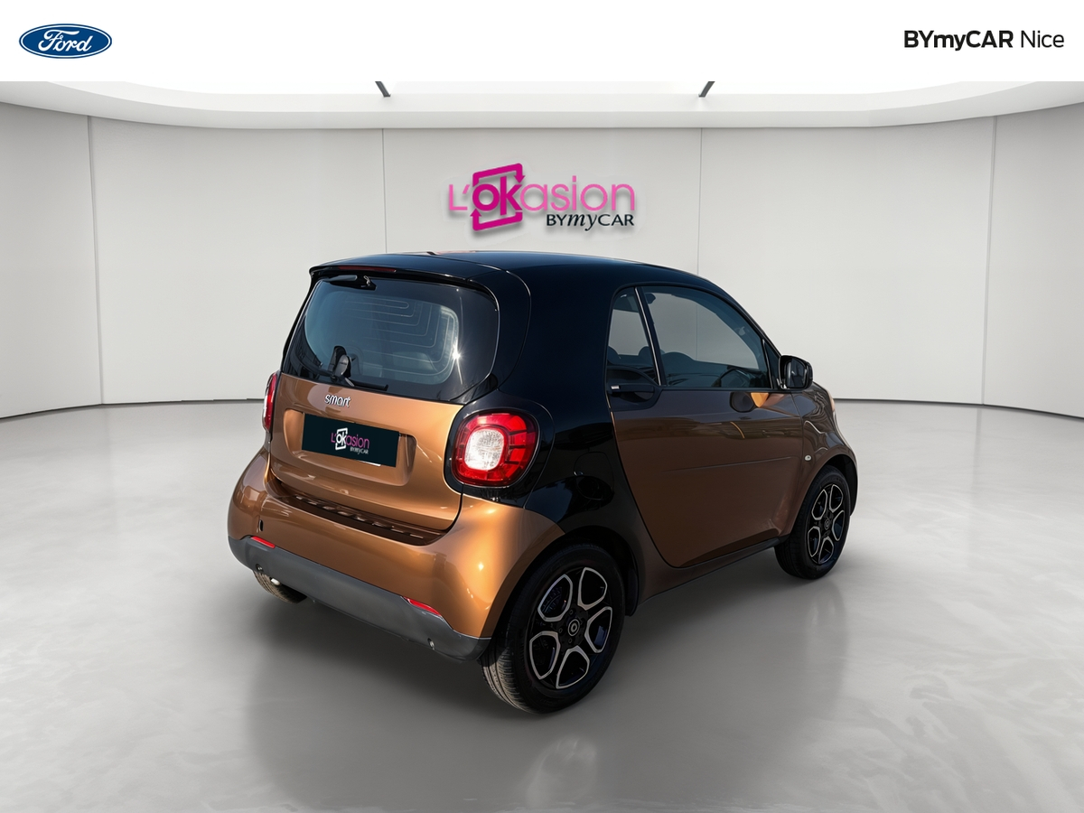 Smart Fortwo Coupé 0.9 90 ch S&amp;S BA6 — photo 5