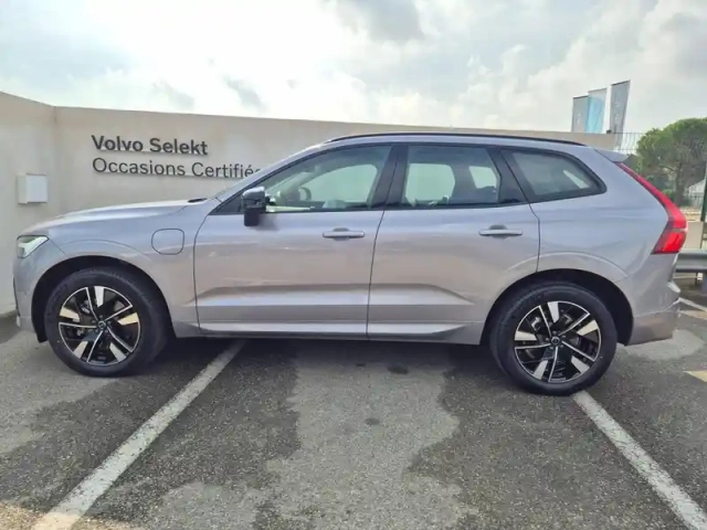 Volvo Xc60 t6 hybride rechargeable 350ch plus style dark geartronic 8 awd — photo 3