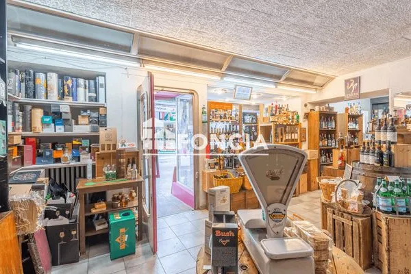 Local 56 m²