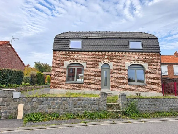 Maison 3 pièces 163 m²