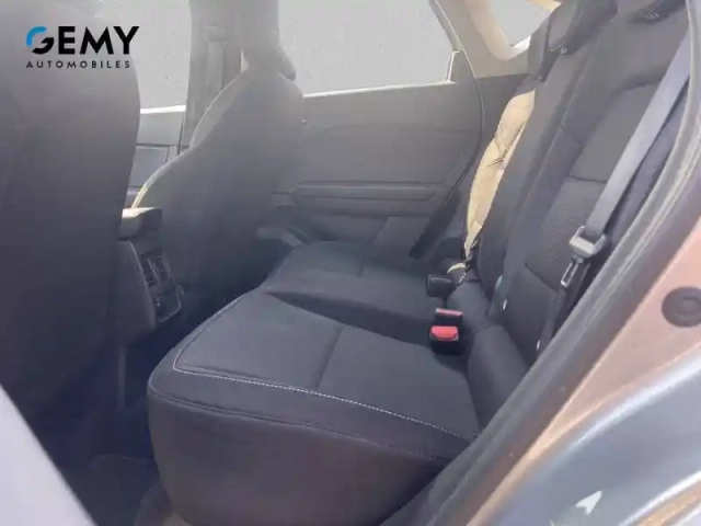 Renault Captur tce 130 edc fap — photo 10