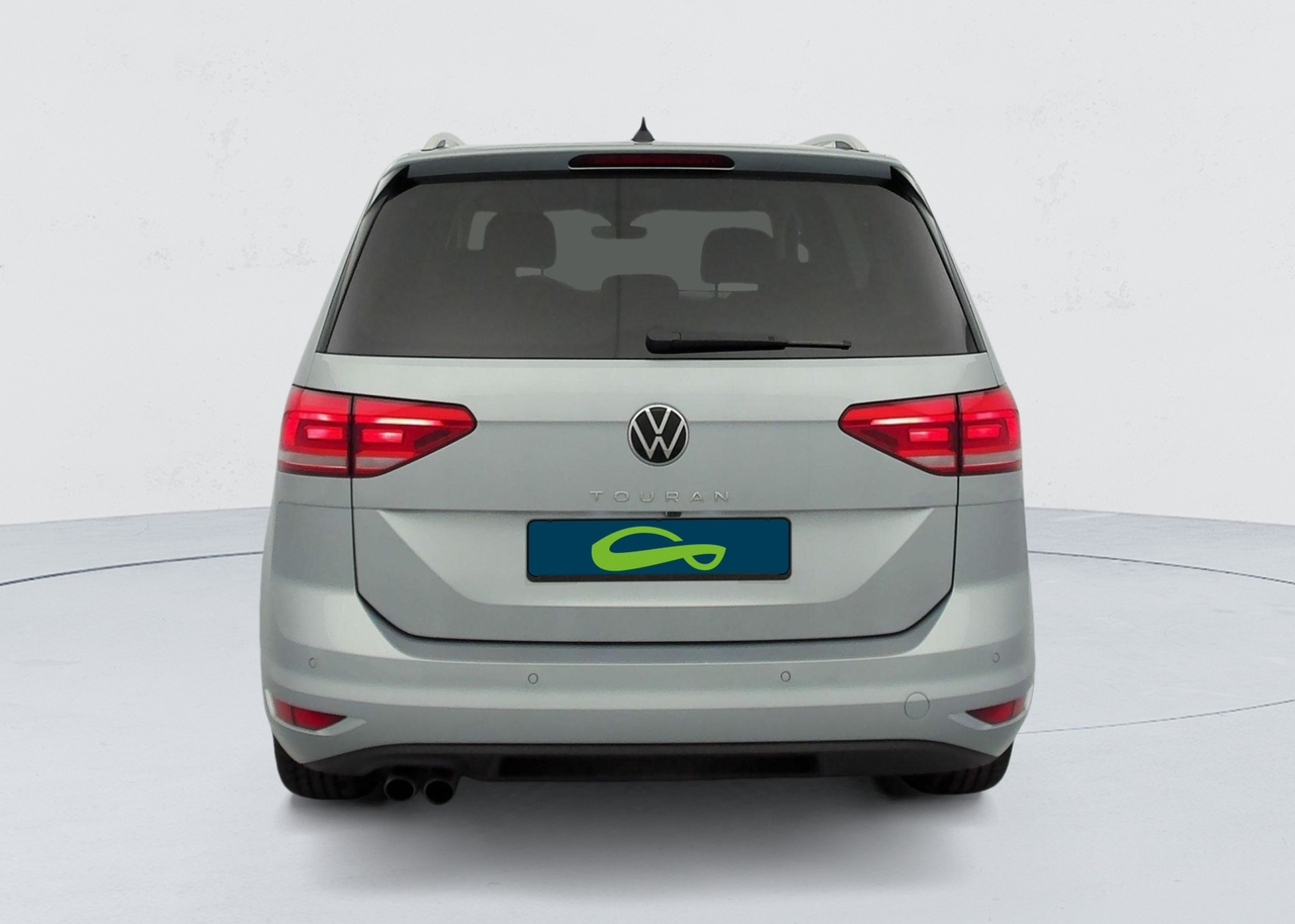 Volkswagen Touran — photo 4