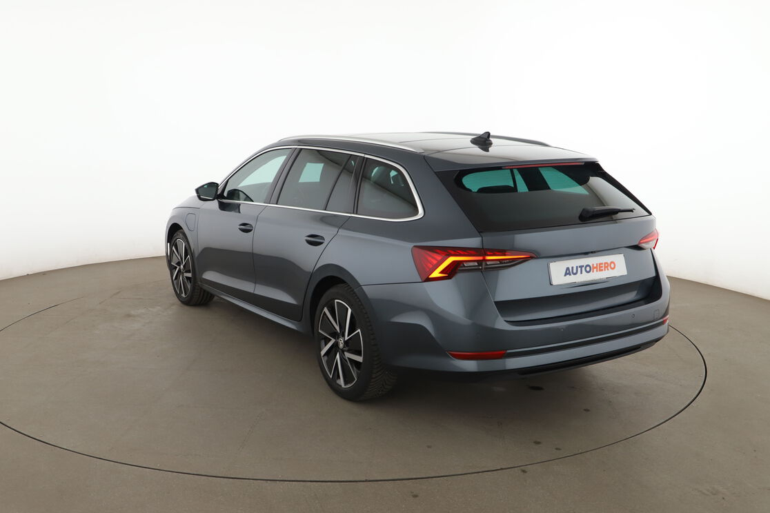 Skoda Octavia Combi 1.4 TSI PHEV iV Style DSG6e — photo 3