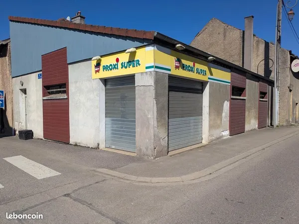 Alimentation, local commercial 133 m² Coussey