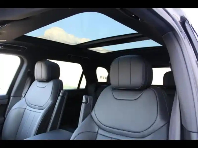 Land Rover Range Rover sport 3.0 p460e 460ch phev dynamic midnight edition — photo 11