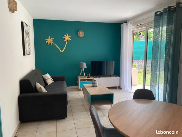 Loue t2 avec jardin dans residence securisee