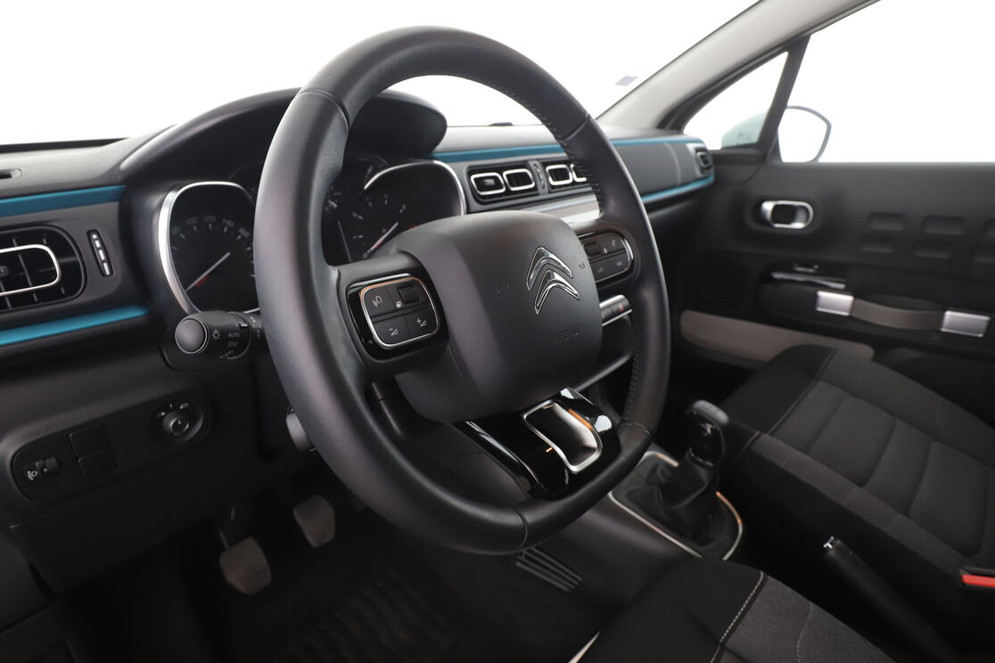 Citroen C3 1.2 PureTech Shine Pack — photo 10