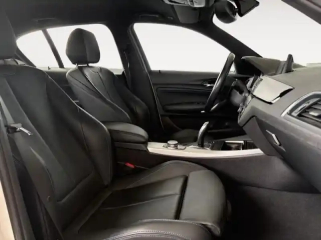 Bmw Serie 1 série 1 118ia 136ch m sport ultimate 5p euro6d-t — photo 15