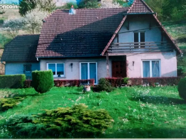 Belle Maison à Rang 25250