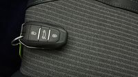Peugeot 3008 HYBRID 225ch Allure Pack e-EAT8 — photo 16