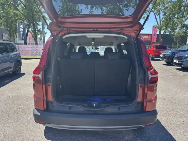 Dacia Jogger eco-g 100 7 places — photo 22