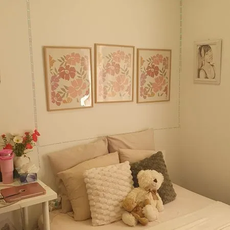 PROCHE CAMPUS CHARLEVILLE : CHAMBRE INDIVIDUELLE MEUBLEE + SDB/WC dans grand appartement en collocat