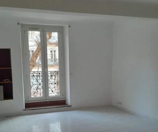 Appartement avec terrasse et balcon