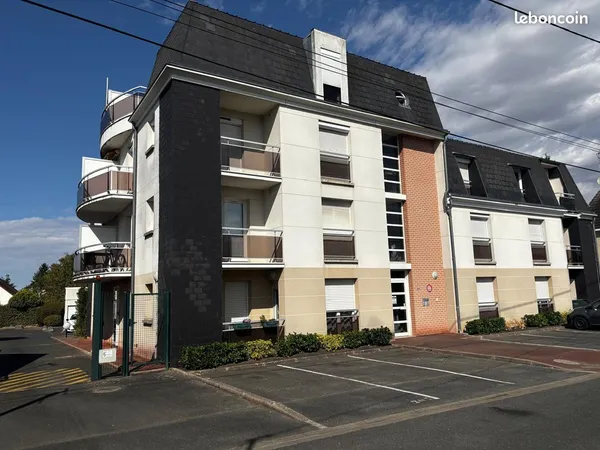T3 proche gare Fleury avec garage